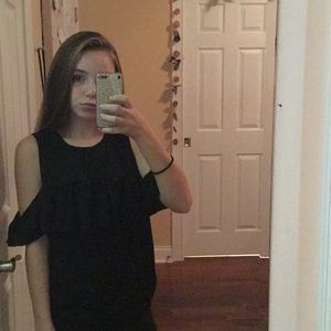 Black cold shoulder ruffle shirt!